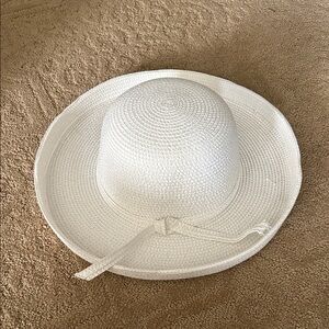 Gigi Pip Mona white straw hat